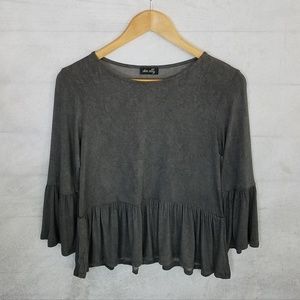 📦 BUY ONE, GET TWO and Save! NWT Dee Elly – Off-black peplum knit top – XS